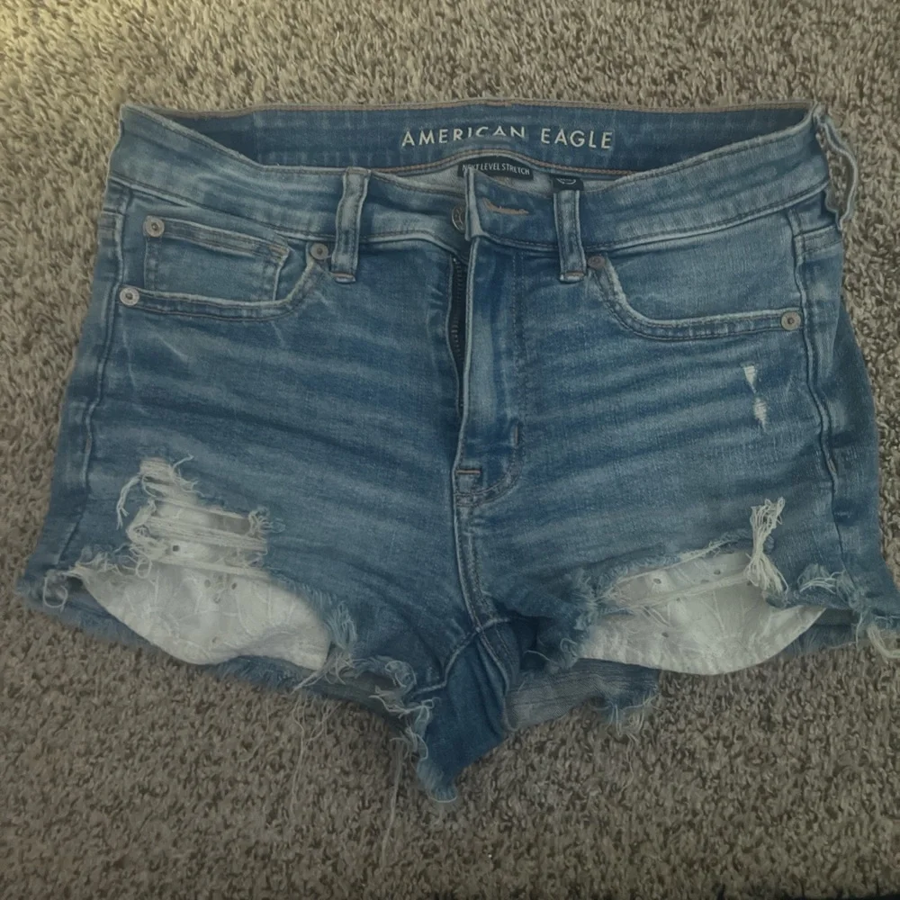 American Eagle Outfitters Distressed Blue Jean Shorts - Picture 1 of 1